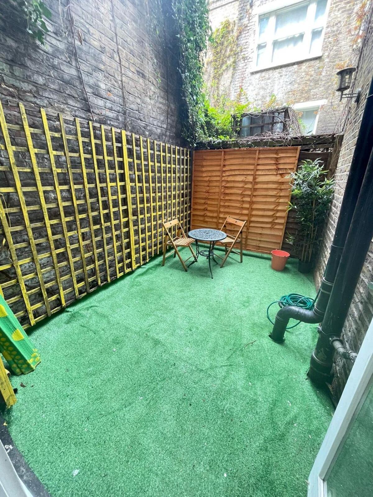 Portobello Road Artistic Studios 'Budget' London Ruang foto